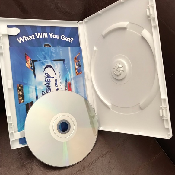 Disney classic The Aristocats DVD - Picture 4 of 5